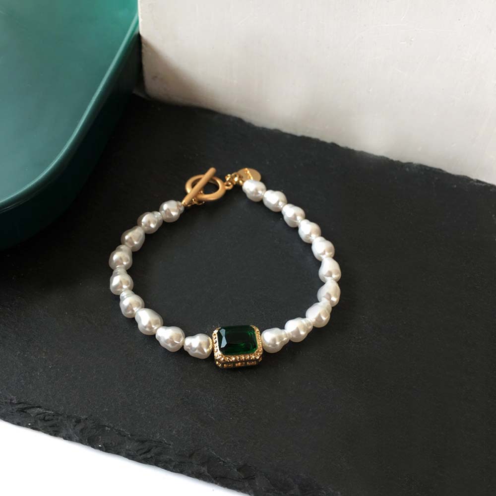 Needway  Fashion Collarbone Chain Elegant Pearl Bracelet Green Glass Necklace Small Fresh Korean Female Sweet Square Retro Choker