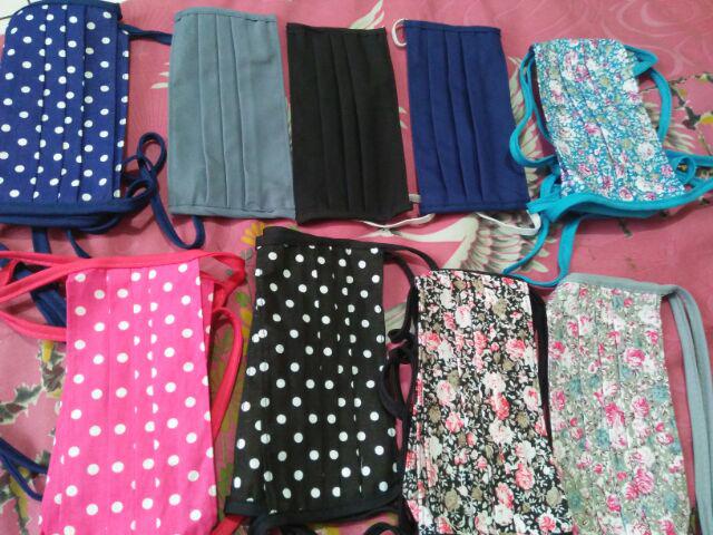 Masker Kain Polkadot Magenta Free Plastik