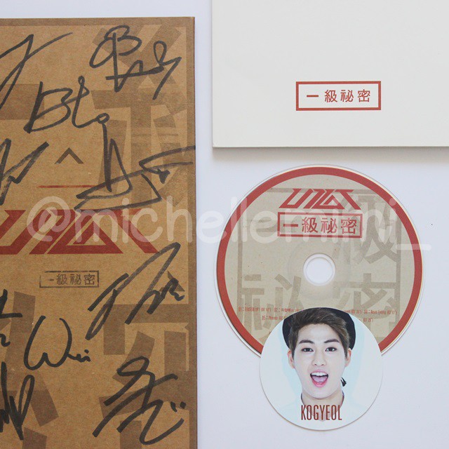 UP10TION - TOP SECRET SIGNED ALBUM + KOGYEOL PHOTOCARD