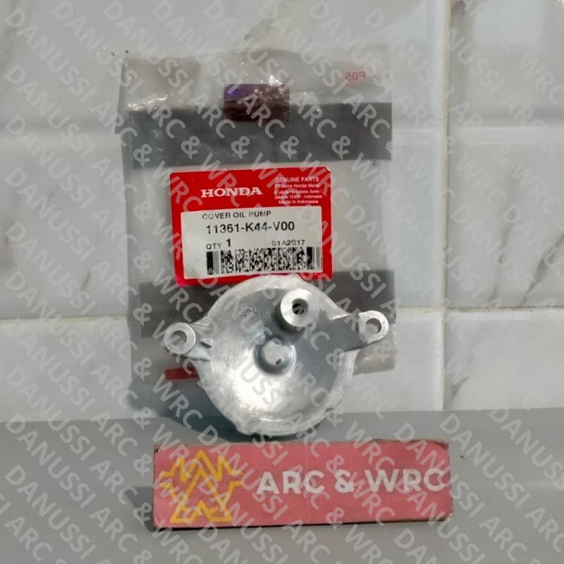 (100% Ori ) Cover Tutup Oli Pump / pompa oli Honda Beat eSP/Scoopy eSP/Vario 110 eSP 11361 k44 v00 /