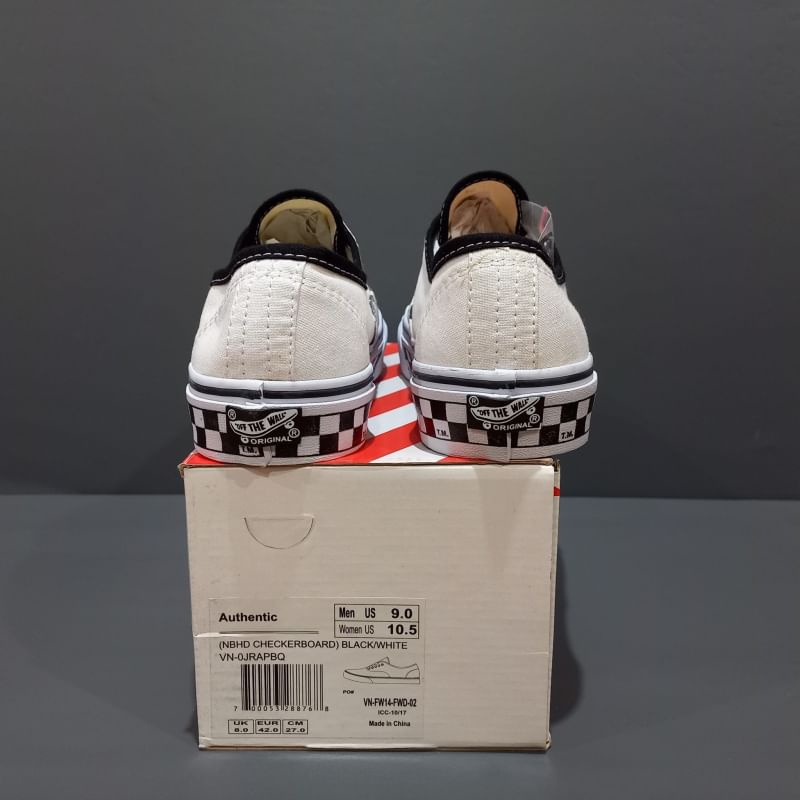 VANS AUTHENTIC NBHD WHITE BLACK -  Sepatu Sneakers Slip On Kets Kasual Pria/Cowok/Men