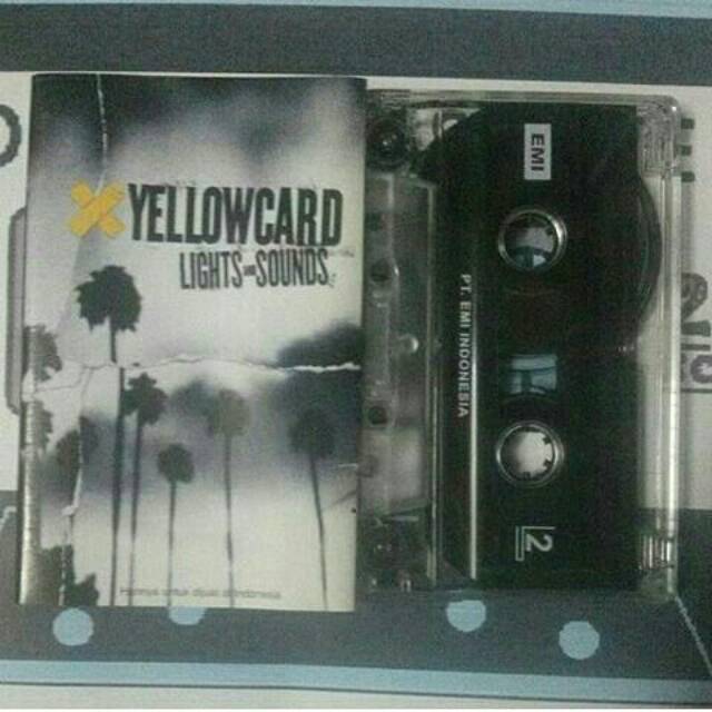 Kaset yellowcard - lights and sounds