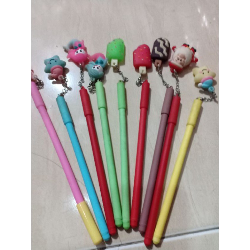 

bulpen gel gantungan es cream sni