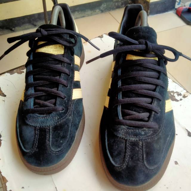 Adidas spezial st patrick black