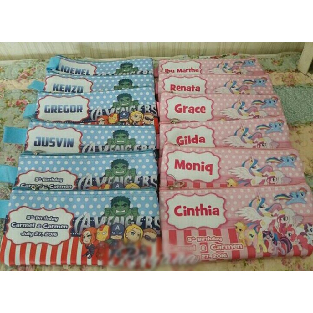 

Souvenir Ulang Tahun Tempat Pensil / Pencil Case Desain Bebas