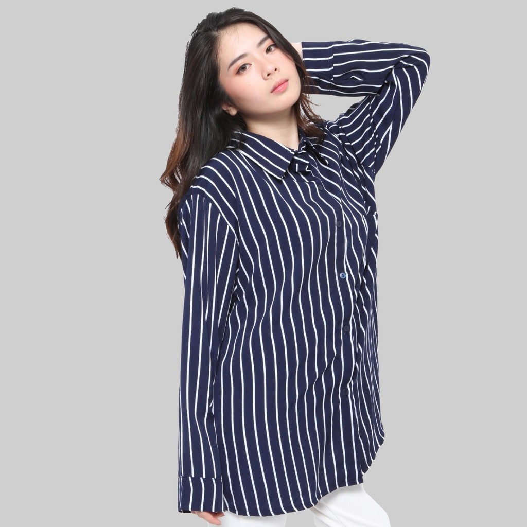 Monellina 06171 Kemeja Oversize Wanita Lengan Panjang Garis-4