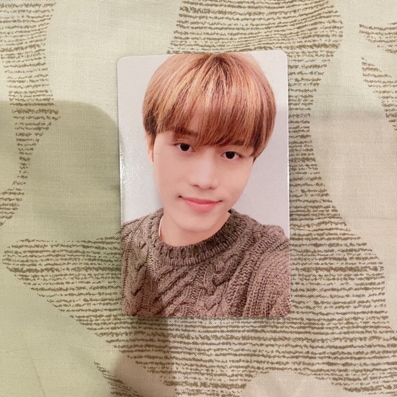 NCT 127 YIZHIYU (YZY) PC TAEIL STICKER ROUND R2 (READY INA)