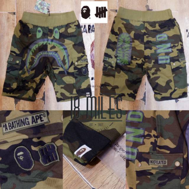 celana pendek CARGO BAPE a bathing ape x UNDEFEATED shark camo/loreng/army UNISEX