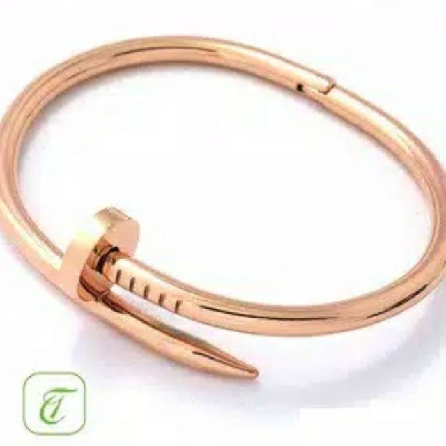 gelang titanium  paku