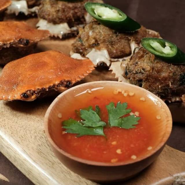 KETAM ISI ADENA LADA HITAM SIZE M ISI 5 PCS