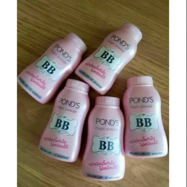 POND'S MAGIC POWDER BB (Blemish Balm)