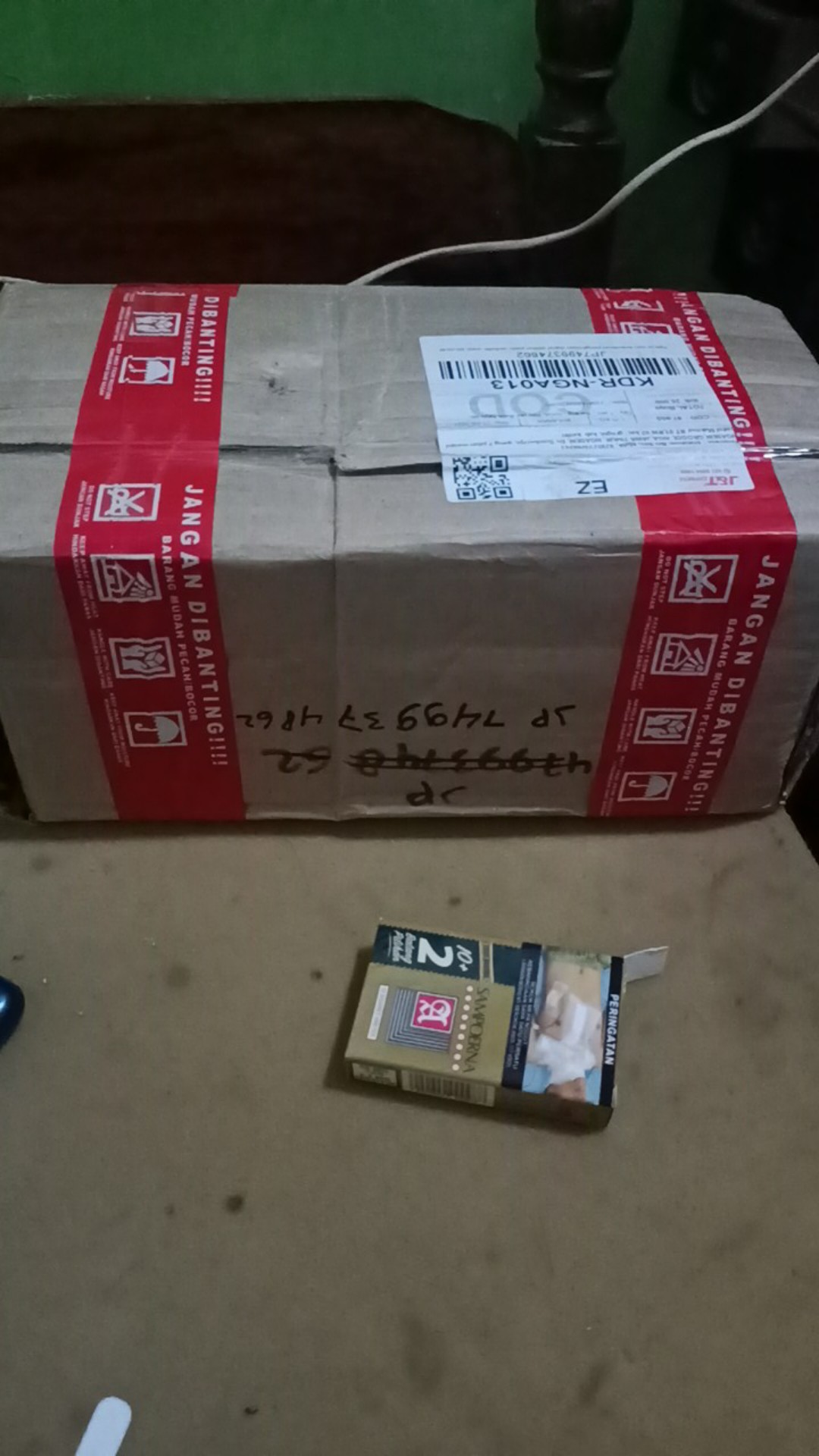 Kotak Tisu Ukir Batik Kayu Jati