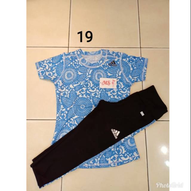 Baju olahrga stelan 7/8