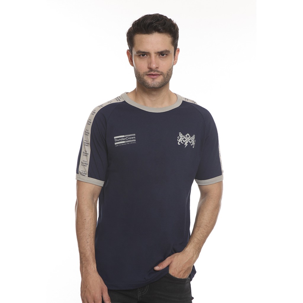 

Kaos Pria Bloopendorse Lion Navy - END-SJ009