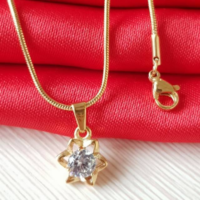 Kalung Bintang Gold / Titanium Import Antikarat GN09