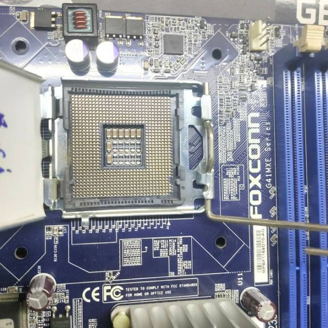 Motherboard Mobo G41 Foxconn Socket LGA 775 Slot Memory RAM DDr3