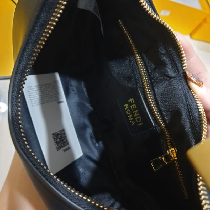 tas fashion import Fendi graphy hobo bag free box