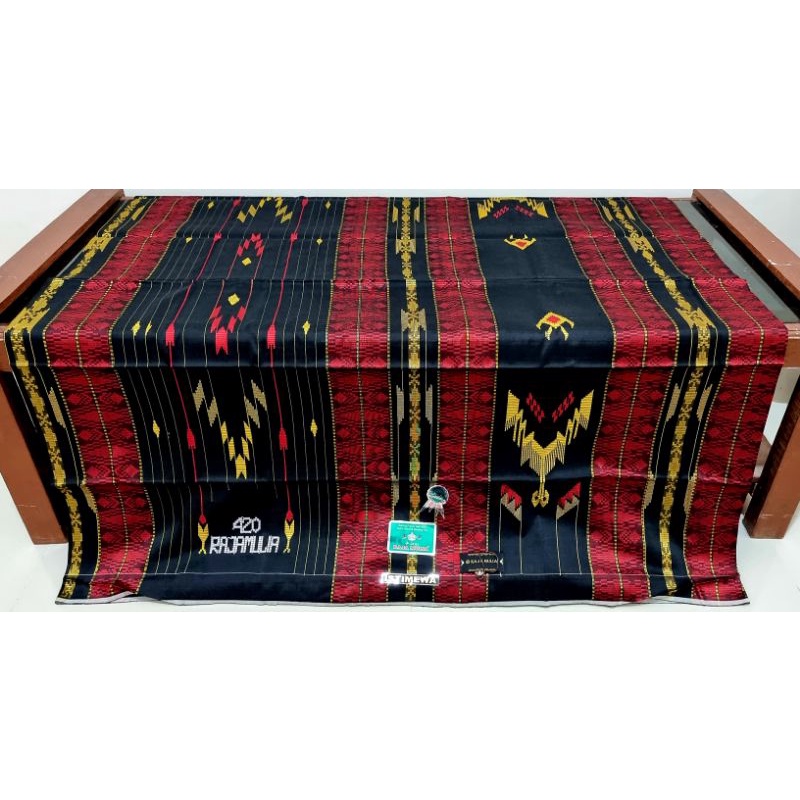 Sarung Raja mulia 420 setara kamer, bhs, lamiya, hidayat rashmar, mustamin
