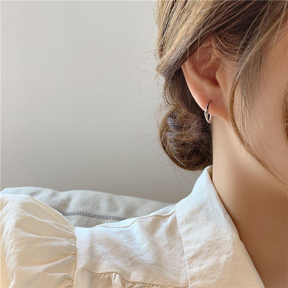 NEEDWAY Needway Anting Berbentuk C Geometris Elegan Gaya Keren Logam Bentuk Persegi Gaya Korea Earrings