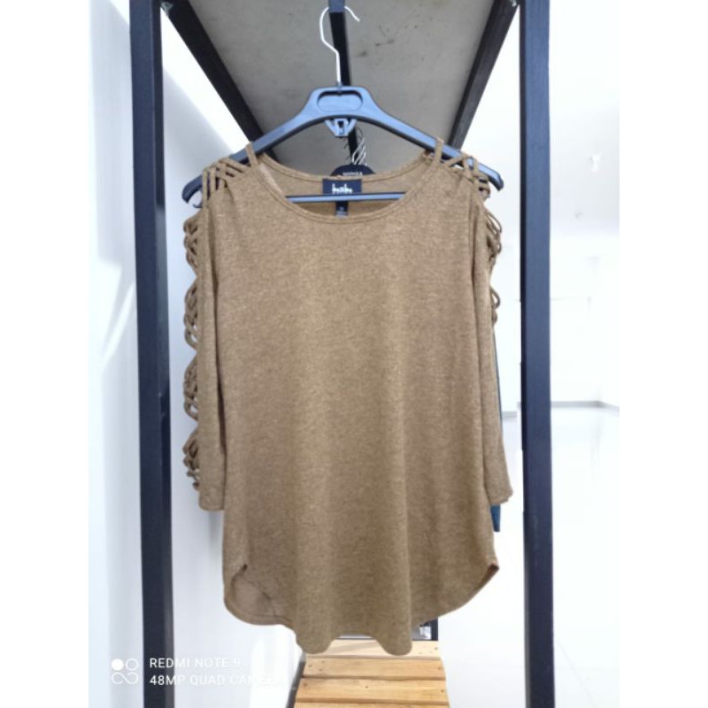 SALE Branded Original - Atasan Kaos A. Byer Knit Tali