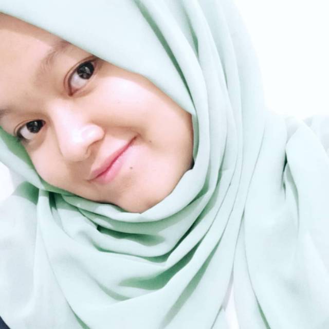 azizahalawiyahh10_