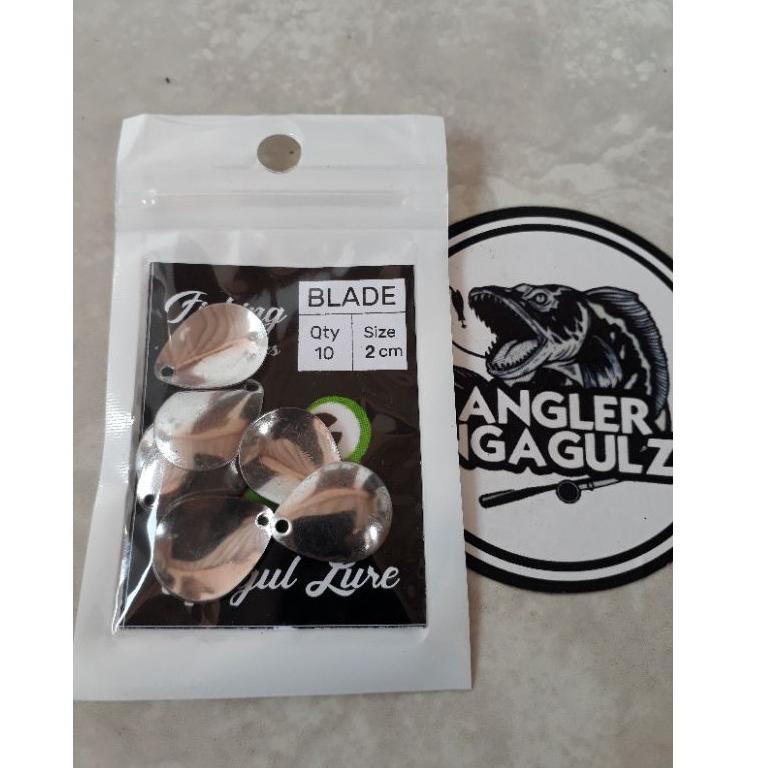 

Viral ||70o* 50 pcs blade size 2cm