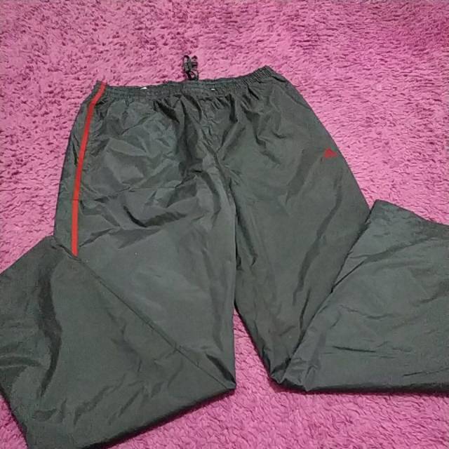 Preloved celana training adidas pria