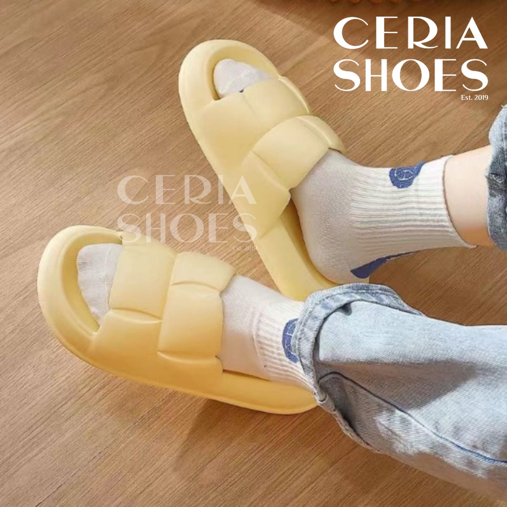 MlNlSO Sandal Jelly Korean Import Jelly Soft Slipper Anti Slip Elastic Empuk PVC-Kuning Keju