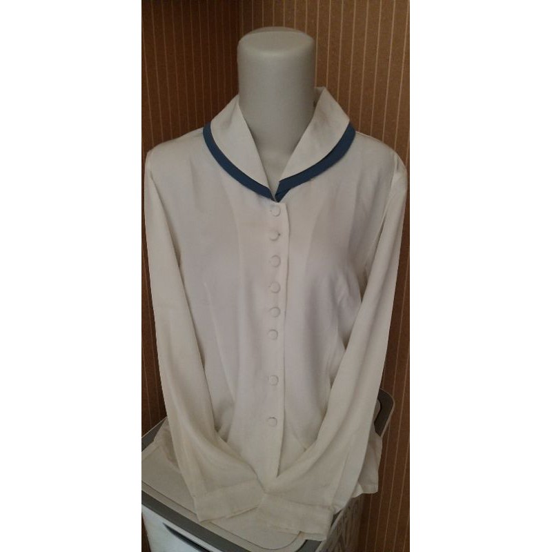 PL Blouse Putih