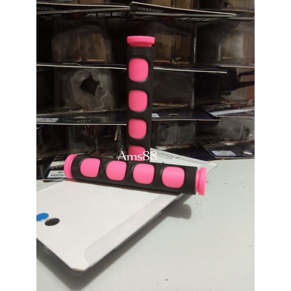 HandGrip Grip Garis Sisik Italy Warna Pink HandGrip Handfat Pink Universal Variasi Motor