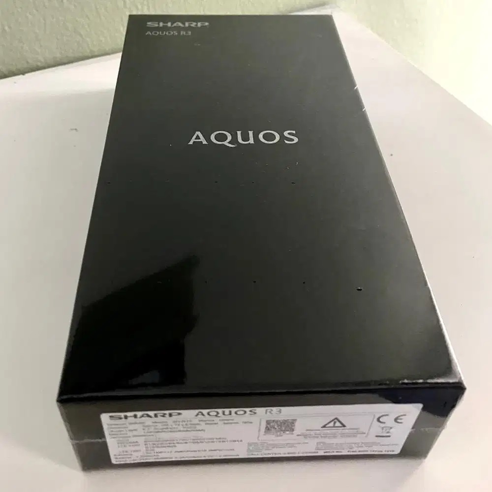 SHARP AQUOS R3 SH-R10 Smartphone 6/128 - Ram 6GB Rom 128GB - Baru - Garansi Resmi