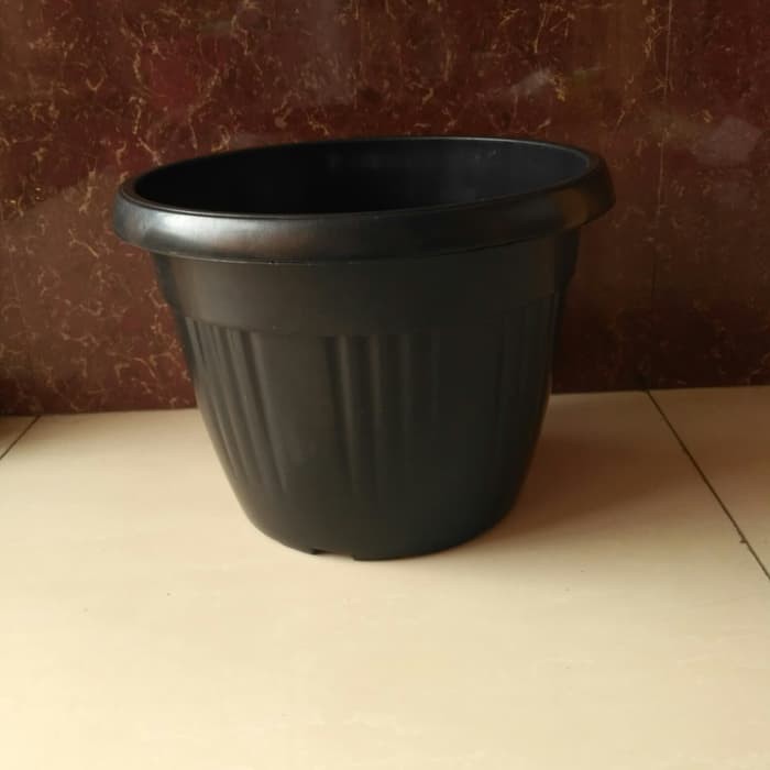 Pot Bunga Tanaman Grace 35 cm - Hitam