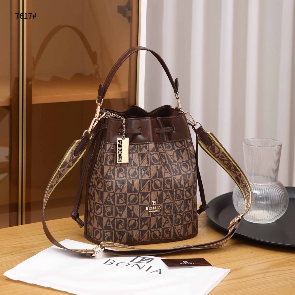 BOBucket Bag 7617