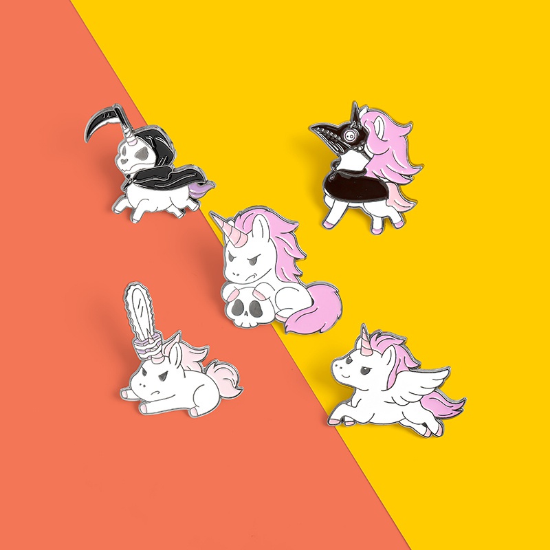 Pin Bros Enamel Desain Kartun Hewan Unicorn Tengkorak Gergaji Medis Untuk Hadiah