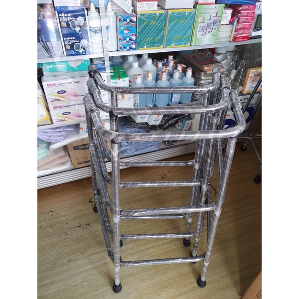 ALAT BANTU JALAN MODEL U / WALKER MODEL U