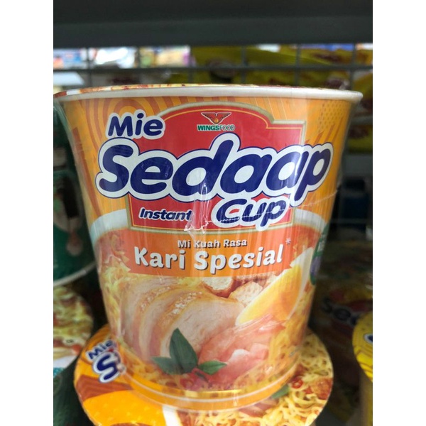 

SEDAAP MIE INSTANT KARI SPECIAL CUP 81G