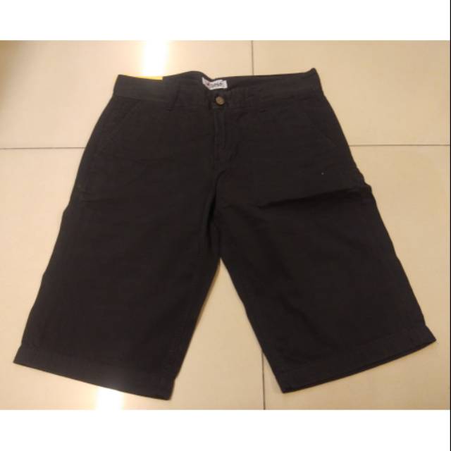 Celana Chinos Pendek Lois Original