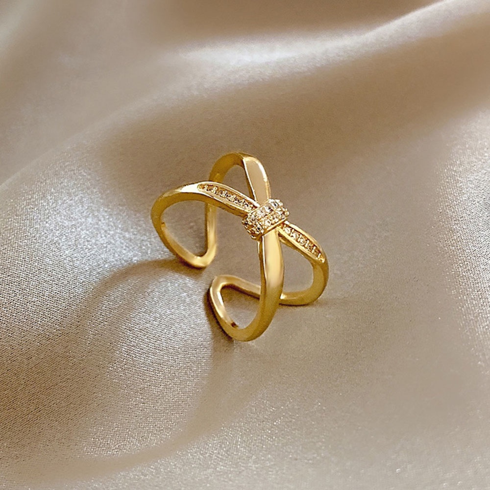 Cincin Model Terbuka Desain Silang Geometris Bahan Zirkon Gaya Korea Untuk Wanita