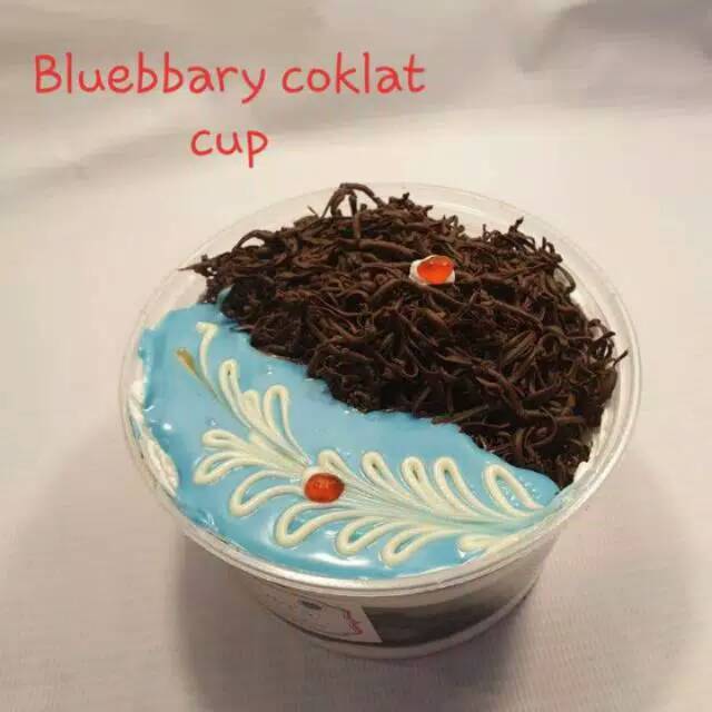 

Bluebbary coklat cup