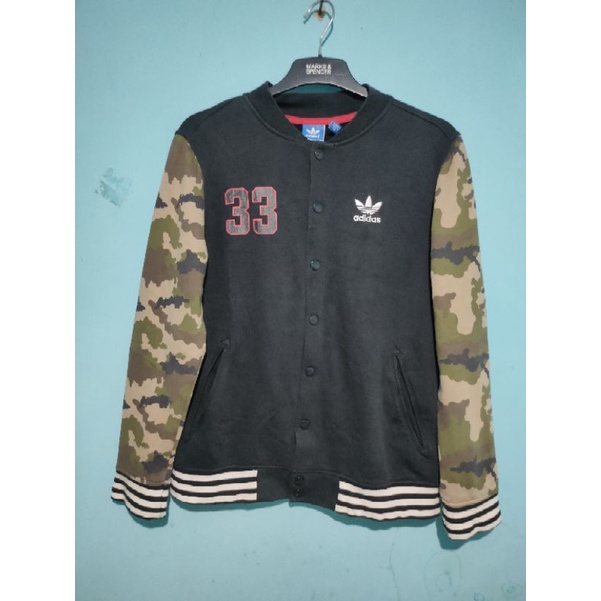 VARSITY Adidas second