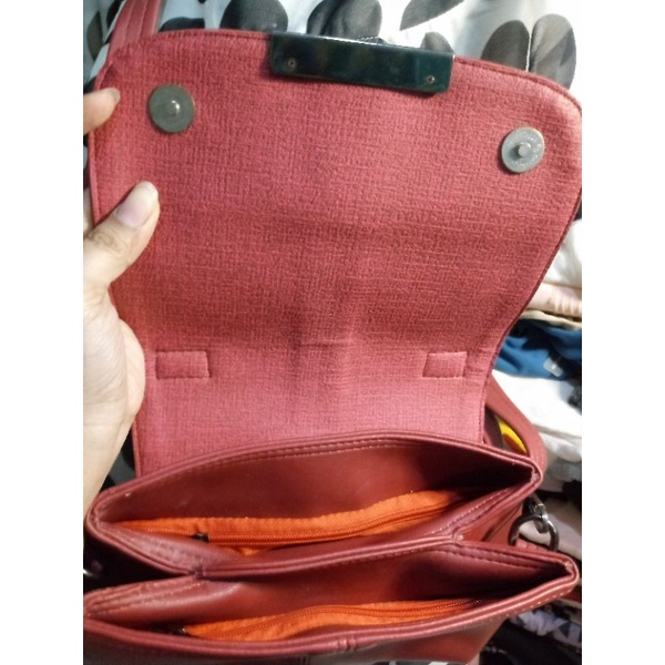 TAS WANITA RED 35K