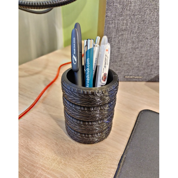 

Dudukan Ban Tire Stack Pen Bolpoin Holder Organizer for Car Lovers - n0