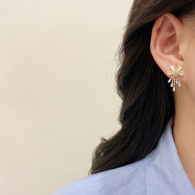 Anting Stud Rumbai Bentuk Bunga Geometris Opal