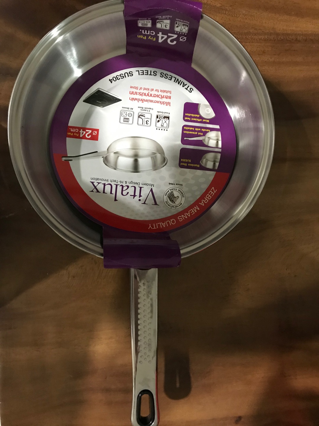 Penggorengan Stainless Zebra Fry Pan Vitalux 24cm 175325 (00230.00046)