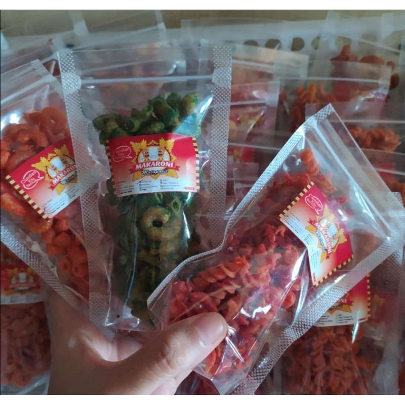 

Macaroni / Makaroni Khas Kampung Majapahit Dapat 3 Pcs