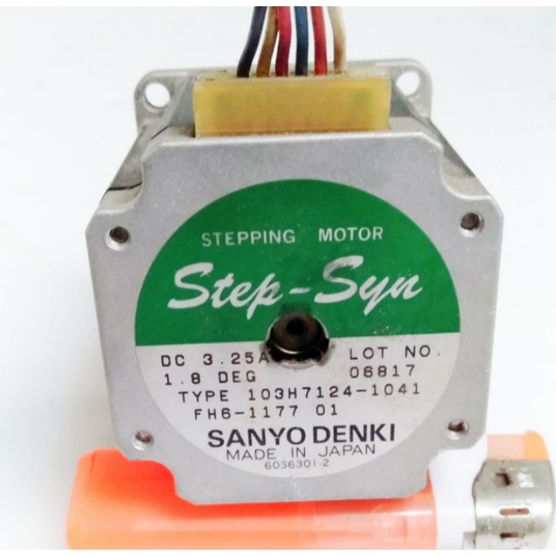 Nema 23 Sanyo Denky 3.25A