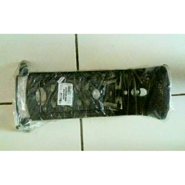 bagasi tengah revo absolute