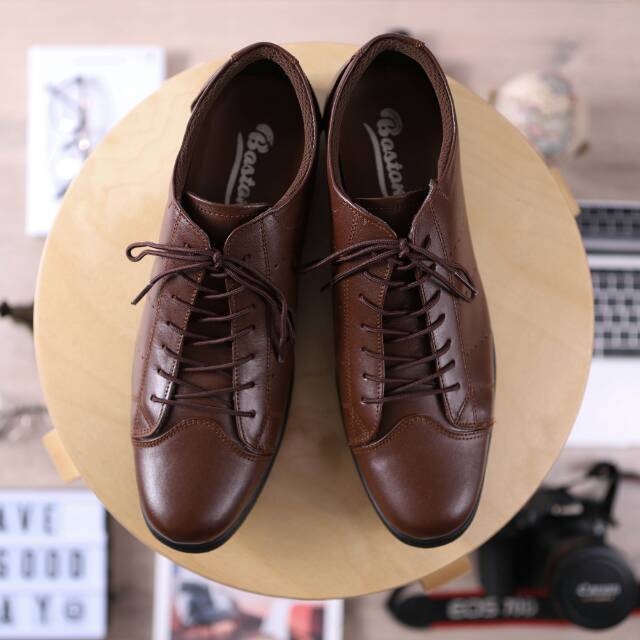 Sepatu pantofel pria sepatu kulit pria sepatu kerja pria sepatu kantor pria Model stans