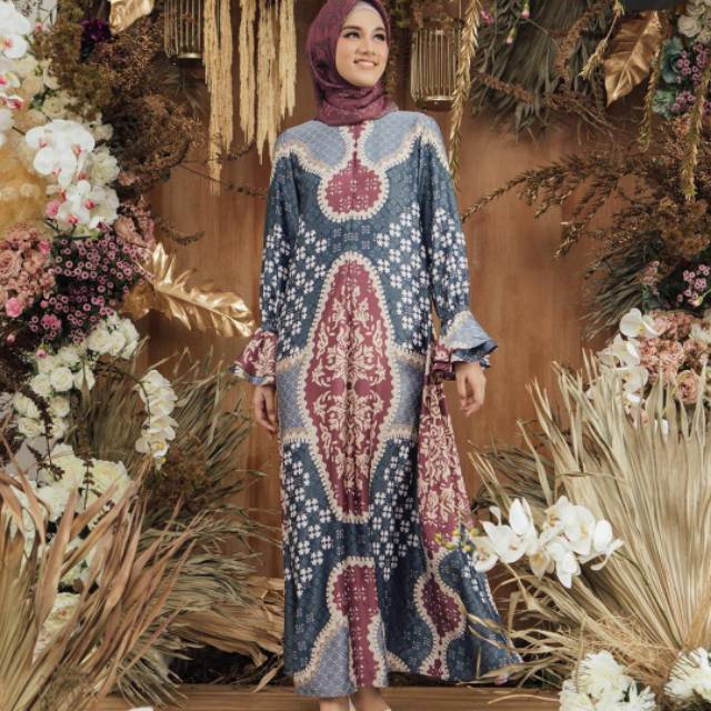 Anggrek dress colour laelia size L