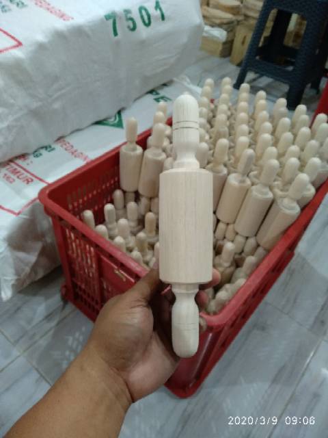 Rolling Pin Kayu Waru / Penggilas Adonan / Penggiling Adonan / Rolling Pin Mini